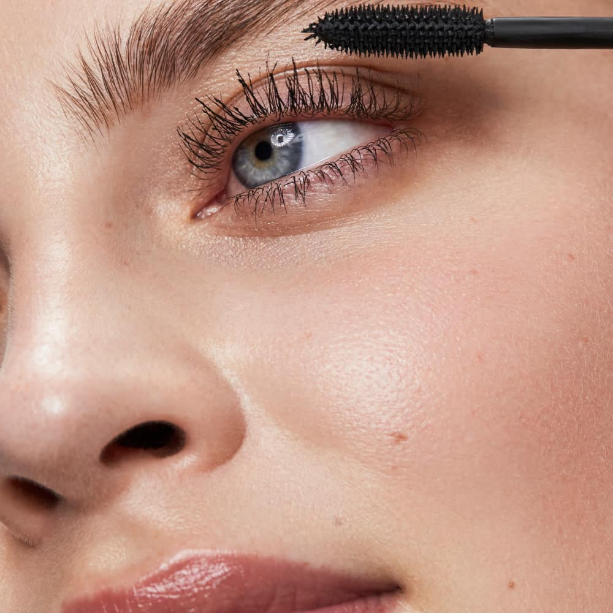 Tusz serum do rzęs Blackest Black 10 ml