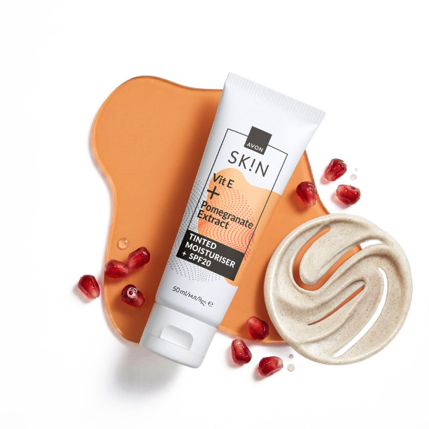 SK!N Krem koloryzujący SPF20 z wit. C i granatem 50 ml